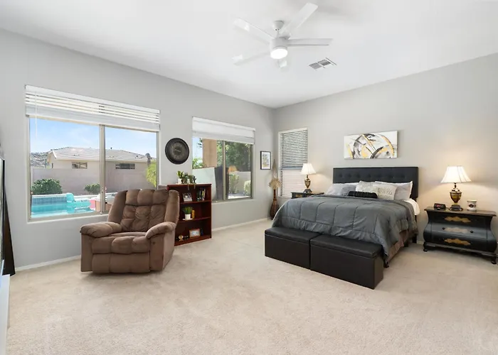Holiday home Retreat W Pool, Hot Tub And Trail Access Phoenix