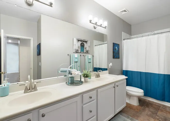 Retreat W Pool, Hot Tub And Trail Access