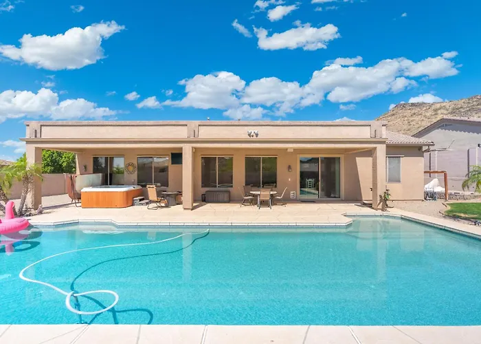 Retreat W Pool, Hot Tub And Trail Access Phoenix