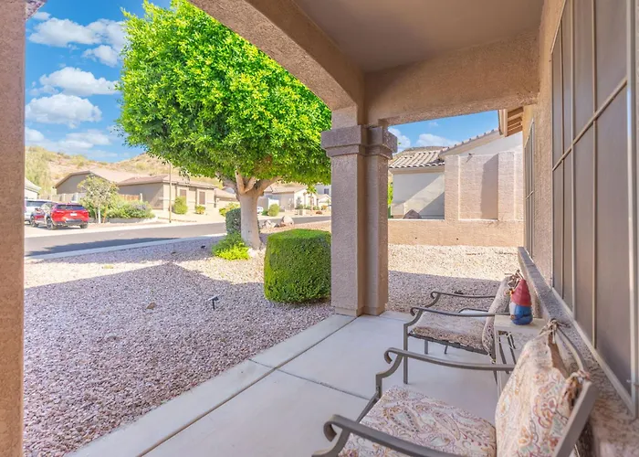 Retreat W Pool, Hot Tub And Trail Access